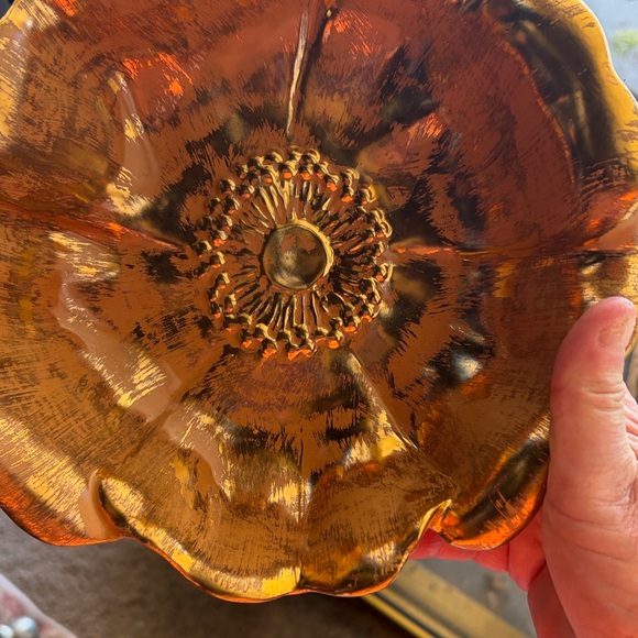 This is a Vintage Stangl Bowl Hand Painted Gild. Beautiful peace to have. - Picture 7 of 7